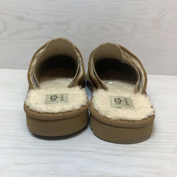 UGG x‎ Telfar Slipper Men\'s Size 9 Chestnut Logo Suede Sheepskin Lined Slip On main image 3